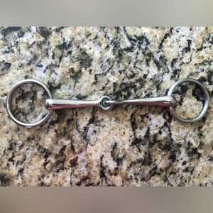 Korsteel loose ring snaffle 5 1/2 inches used twice